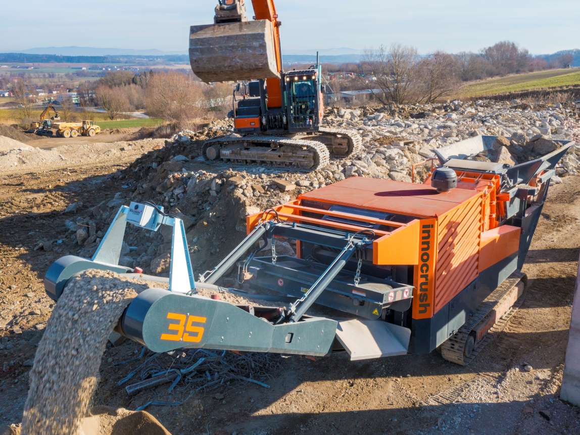 innocrush rental of mobile crusher